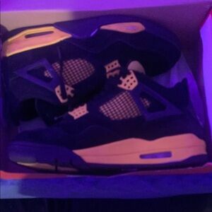 Air Jordan 4 Retro Black Yellow Sneakers